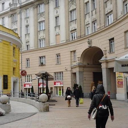 Gold Apartment Budapeste Exterior foto